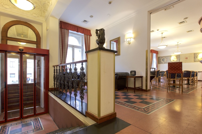 Imagen de los interiores del Hotel Tivoli Prague. Foto 16
