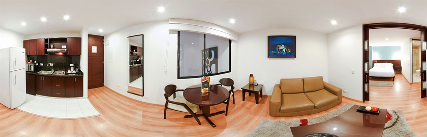 Imagen de los interiores del Hotel Tivoli Suites. Foto 11