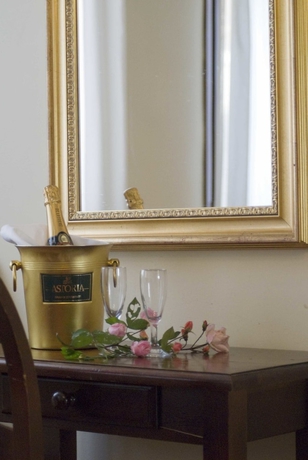 Imagen de la habitación del Hotel Tivoli, Venecia. Foto 12