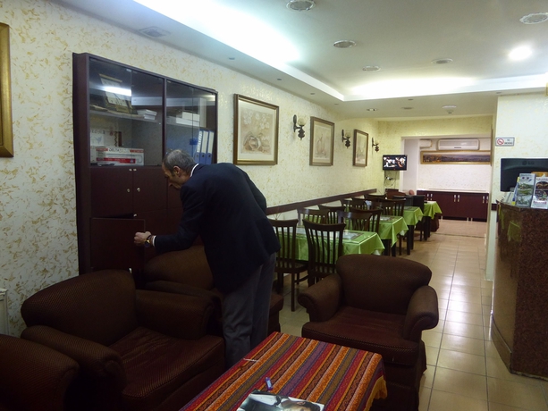 Imagen del bar/restaurante del Hotel Tiyatro Oldcity. Foto 4
