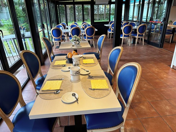 Imagen del bar/restaurante del Hotel Tiziana, Losone. Foto 5