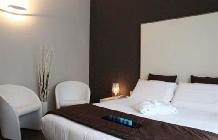 Imagen de la habitación del Hotel Tiziano, Milán. Foto 2