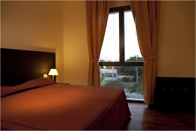 Imagen de la habitación del Hotel Tiziano, Trapani. Foto 7