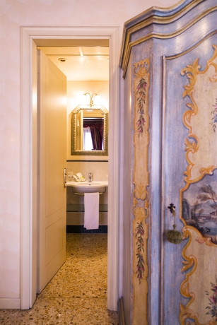 Imagen de la habitación del Hotel Tiziano, Venecia. Foto 7