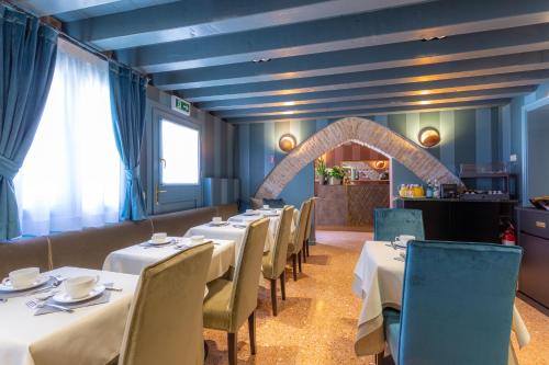 Imagen del bar/restaurante del Hotel Tiziano, Venecia. Foto 4
