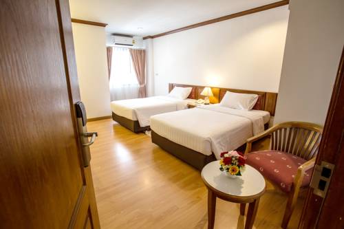 Imagen de la habitación del Hotel Tk Palace and Convention. Foto 17