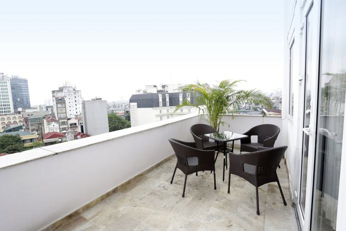 Imagen de la piscina del Hotel Tk123 Hanoi. Foto 20