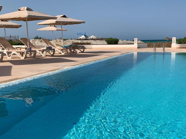Imagen de la piscina del Hotel Tmk Marine Beach By Turismark. Foto 9