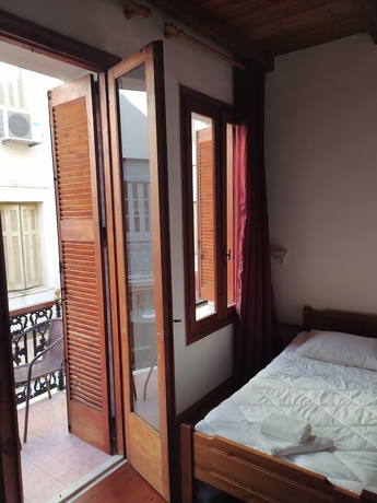 Imagen de la habitación del Hotel To Diporto. Foto 15