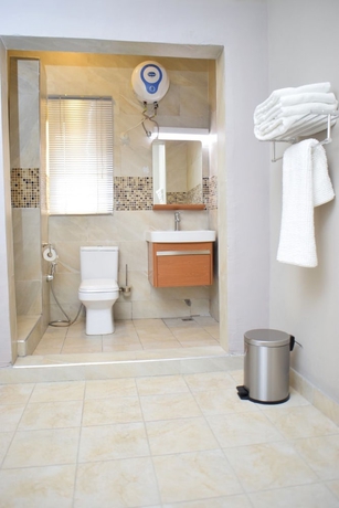 Imagen de la habitación del Hotel Toa Hub. Foto 16