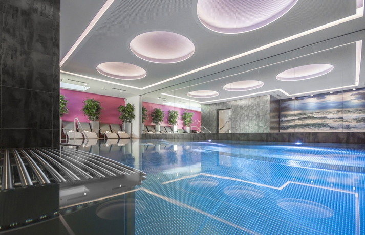 Imagen de la piscina del Hotel Toalstock. Foto 15