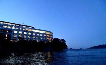 Imagen de la habitación del Hotel Toba Grand. Foto 5