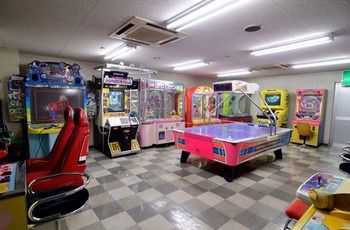 Imagen de los exteriores del Hotel Toba Grand. Foto 13