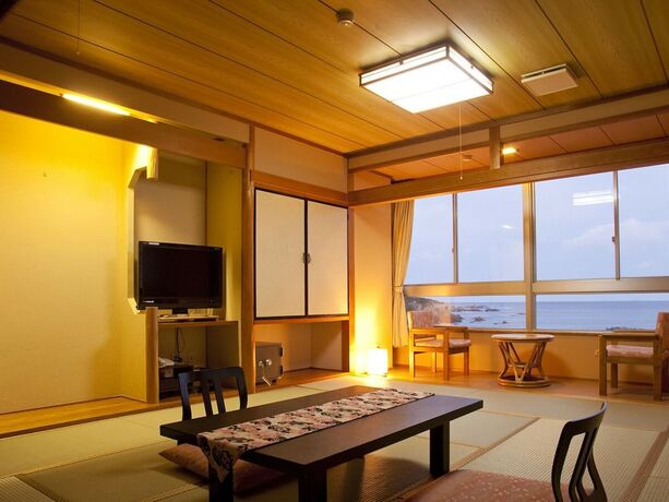 Imagen general del Hotel Toba Ryokan Michishio. Foto 12