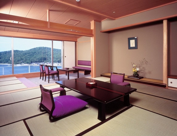 Imagen de la habitación del Hotel Toba Seaside. Foto 15