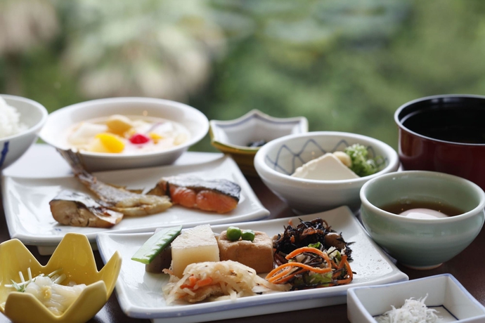 Imagen del bar/restaurante del Hotel Toba Seaside. Foto 8