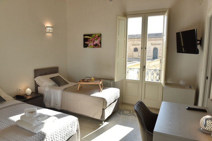 Imagen de la habitación del Hotel Tobacco Suite. Foto 11