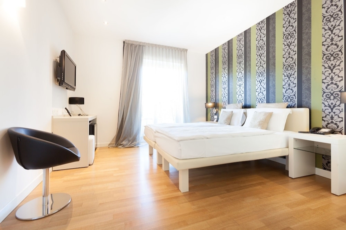 Imagen de la habitación del Hotel Tobago. Foto 2