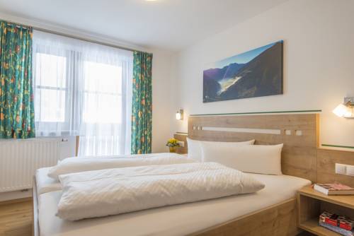 Imagen de la habitación del Hotel Tobhartbauer. Foto 13