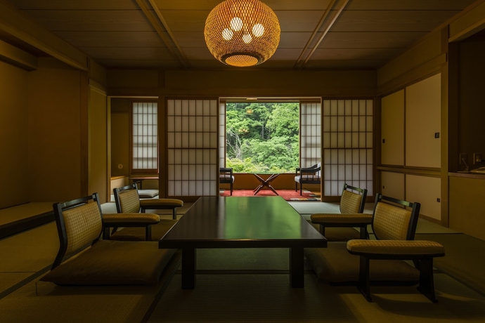 Imagen de la habitación del Hotel Tobira Onsen Myojinkan. Foto 8