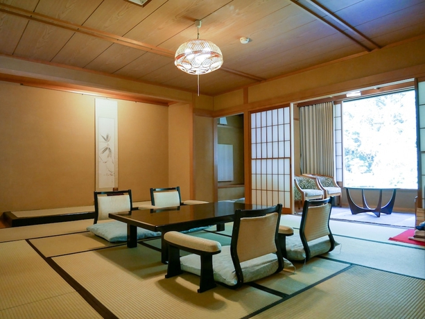 Imagen de la habitación del Hotel Tobira Onsen Myojinkan. Foto 9