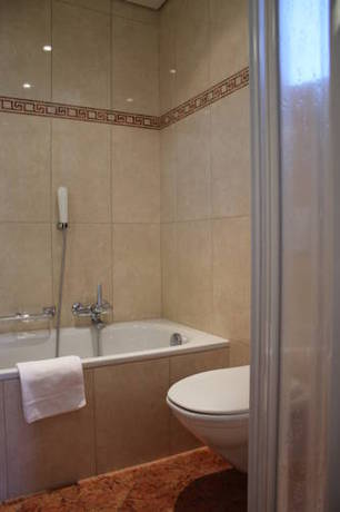 Imagen de la habitación del Hotel Tobler. Foto 14