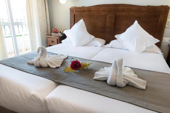 Imagen de la habitación del Hotel Toboso Chaparil. Foto 10