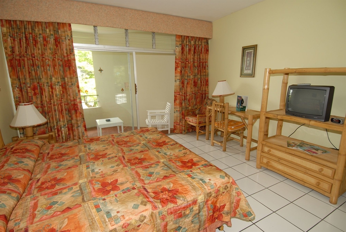 Imagen de la habitación del Hotel Toby's Resort. Foto 5