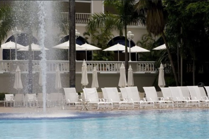 Imagen de la piscina del Hotel Tocarema. Foto 18