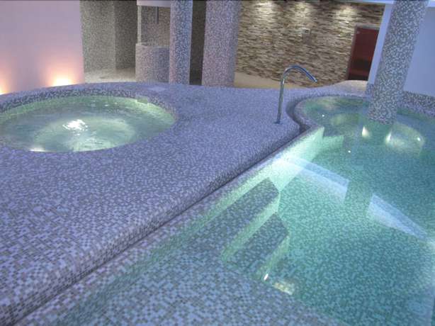 Imagen de la piscina del Hotel Toccacielo Village. Foto 16