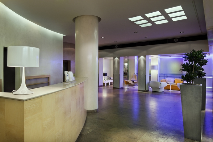 Imagen de los interiores del Hotel Tocq. Foto 13