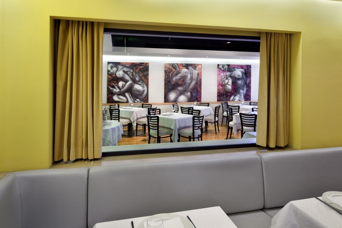 Imagen del bar/restaurante del Hotel Tocq. Foto 4