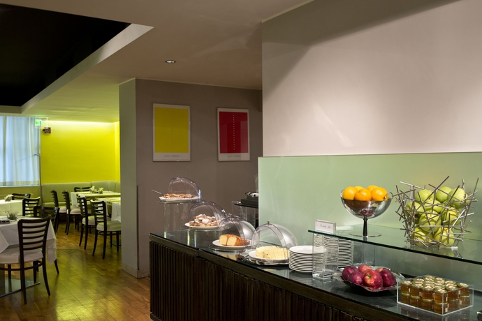 Imagen del bar/restaurante del Hotel Tocq. Foto 5