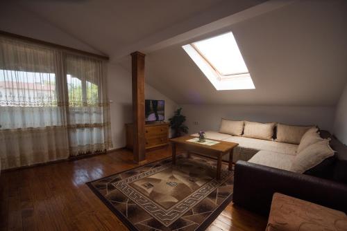 Imagen de la habitación del Hotel Todeva House and Tavern, Bansko. Foto 9