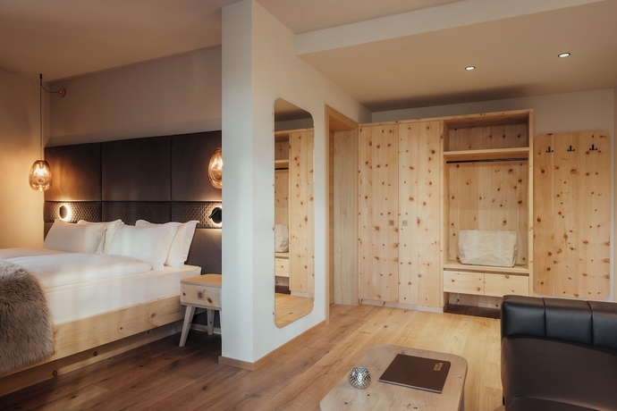 Imagen de la habitación del Hotel Tofana Cortina. Foto 13