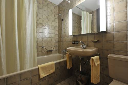Imagen de la habitación del Hotel Toggenburg. Foto 7