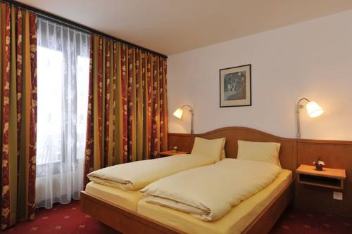 Imagen de la habitación del Hotel Toggenburg. Foto 8