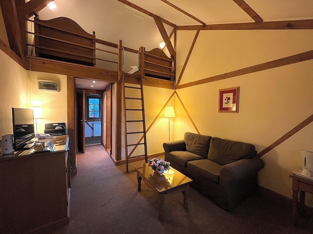 Imagen de la habitación del Hotel Tohanu Vechi. Foto 16