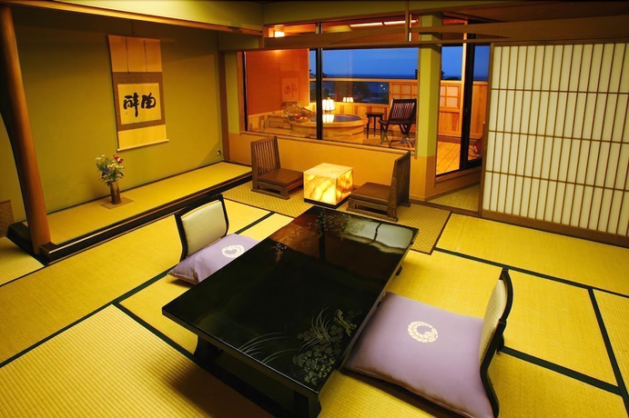 Imagen de la habitación del Hotel Toi Fujiya. Foto 8