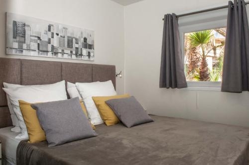 Imagen general del Hotel Toison D'or. Foto 4