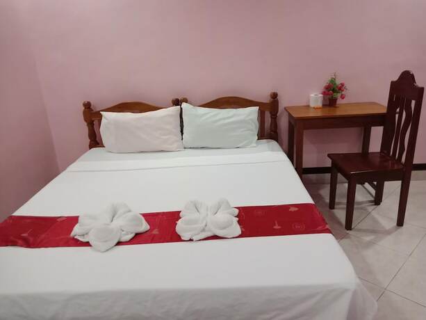 Imagen de la habitación del Hotel Tojo Inn. Foto 18