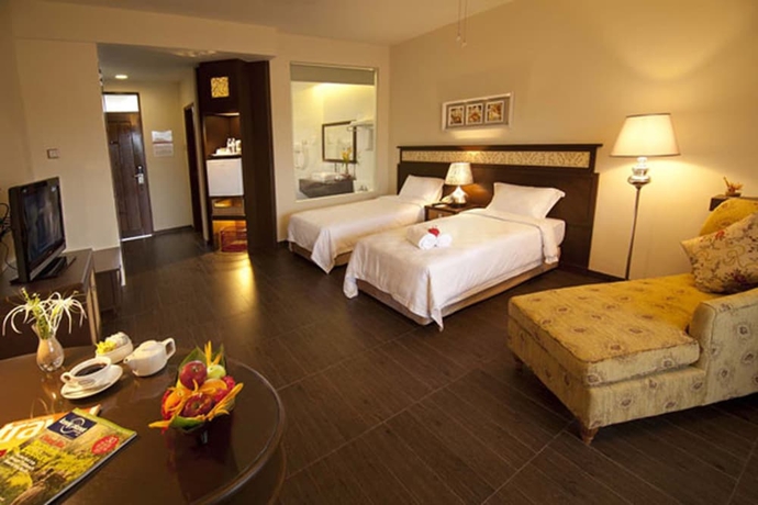Imagen de la habitación del Hotel Tok Aman Bali Beach Resort. Foto 8