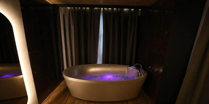 Imagen de la habitación del Hotel Toka Restaurant. Foto 15