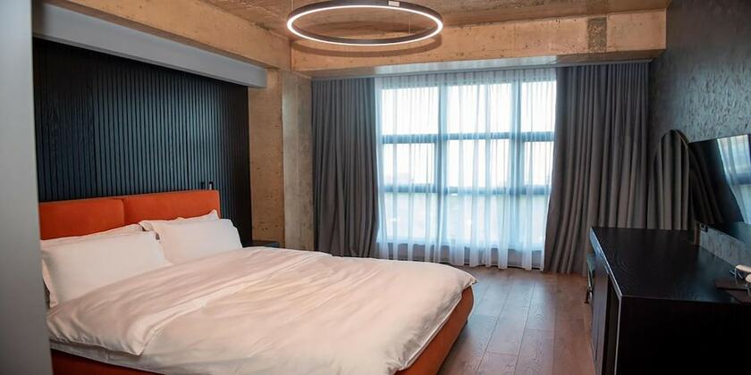 Imagen de la habitación del Hotel Toka Restaurant. Foto 17