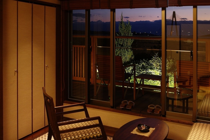 Imagen de la habitación del Hotel Tokachigawa Onsen Daiichi Hoshutei Toyotei. Foto 2