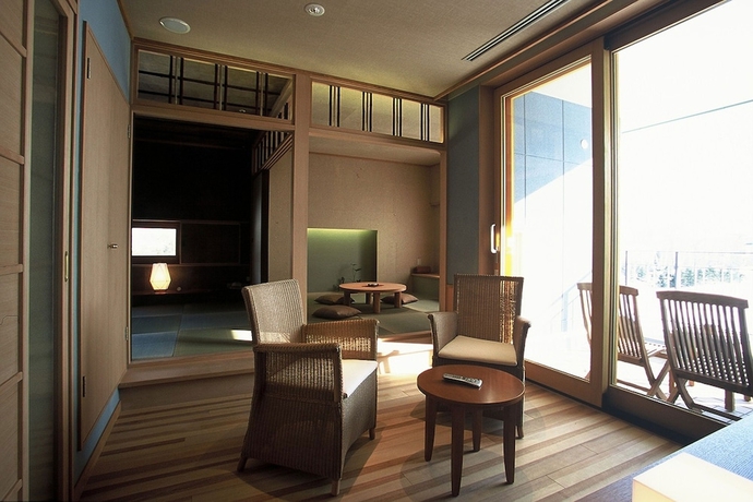 Imagen de la habitación del Hotel Tokachigawa Onsen Sanyoan. Foto 9