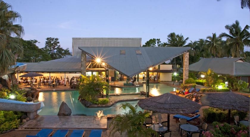 Imagen de la piscina del Hotel Tokatoka Resort. Foto 8