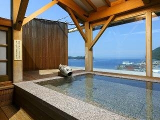 Imagen de la piscina del Hotel Tokiwaya. Foto 6