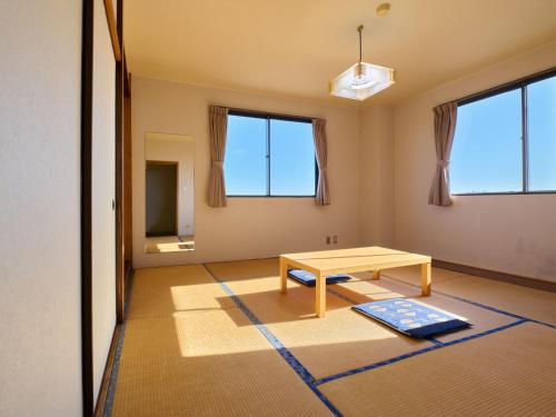 Imagen de la habitación del Hotel Toko. Foto 20