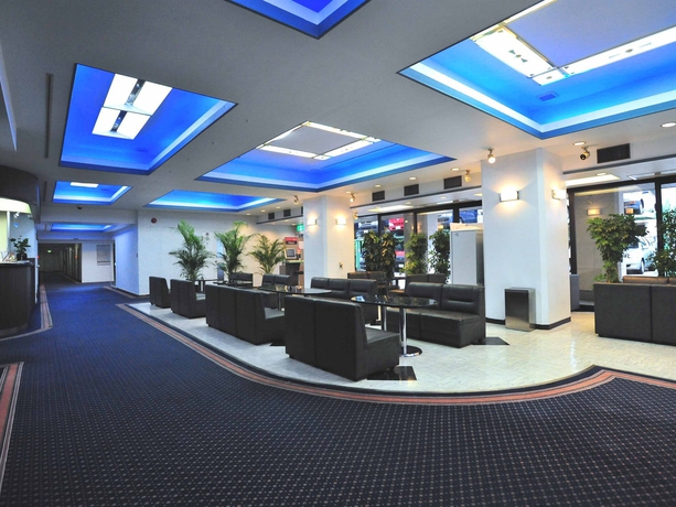 Imagen de los interiores del Hotel Tokyo Business. Foto 12